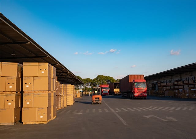WAREHOUSE