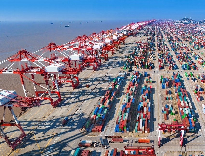 Choose The Cheapest Logistics From China To UAE