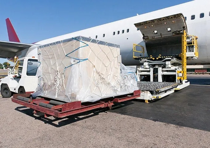 Air freight from China to Southampton