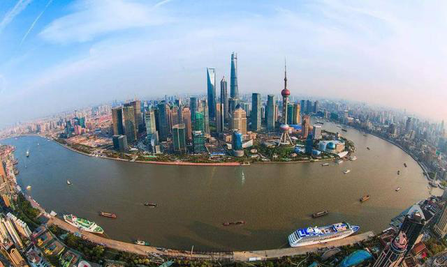 Gateway to Prosperity Unraveling the Marvels of the Port of Shanghai